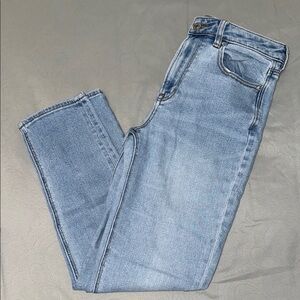 American Eagle Blue Mom Jeans Classic Style
